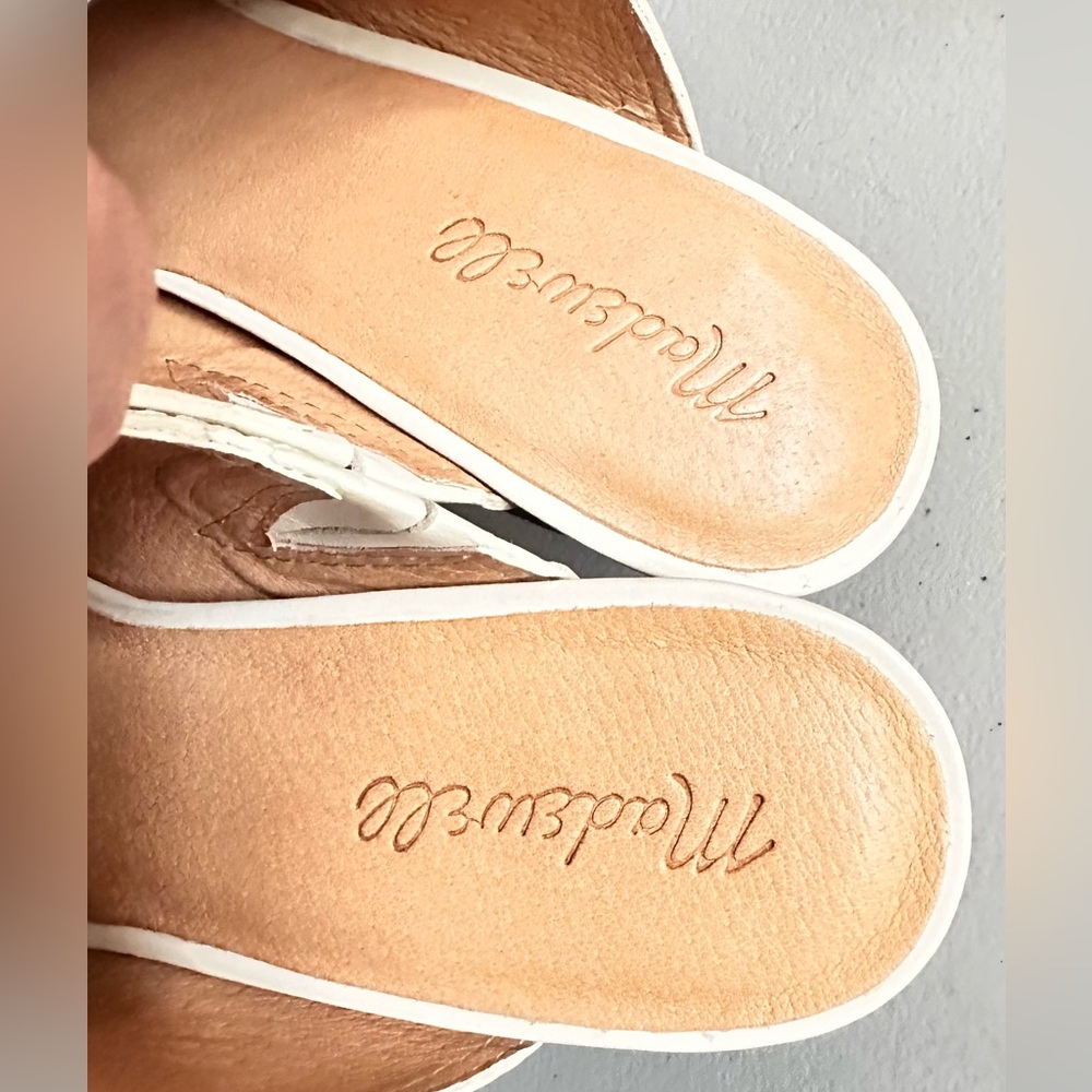 Madewell Cream Mules with Pointed Toe and Block Heel Sz. 9 - Picture 10 of 14